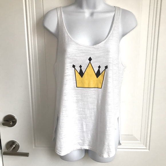 Bella Canvas Tops - 🔴 4/$15 Bella Canvas crown tank top sz S in EUC